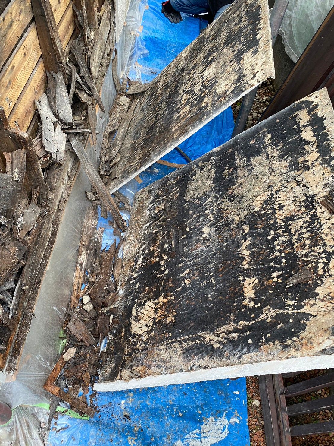 広島の屋根・瓦のお店 ウィズホーム　屋根工事 瓦屋根 屋根修理　外壁修理　柱取り替え