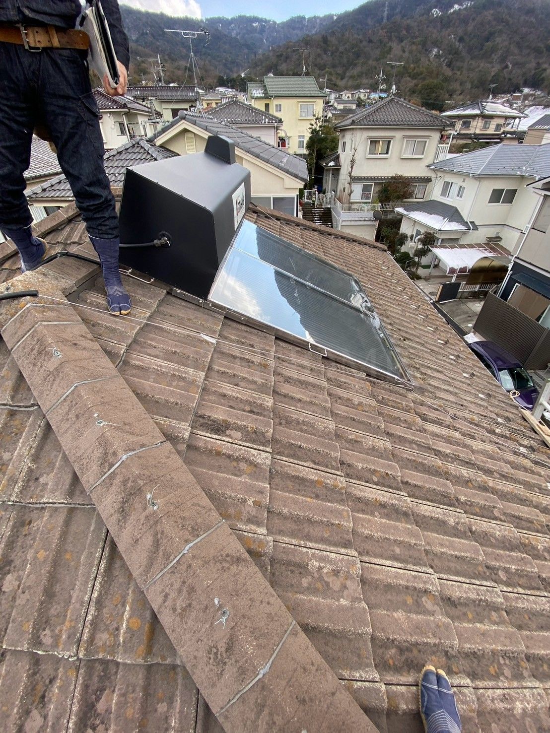 広島 広島の屋根・瓦のお店 ウィズホーム 屋根工事 瓦屋根 屋根修理 板金屋根 カバー工法 金属屋根 屋根足場 雨漏り修理 雨漏り原因 瓦 瓦屋根 洋風瓦