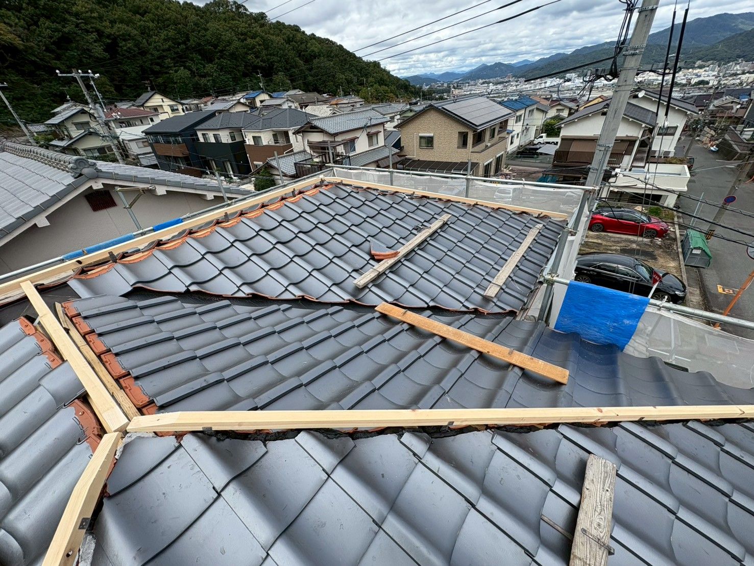 広島　広島の屋根・瓦のお店 ウィズホーム　屋根工事 瓦屋根 屋根修理　板金屋根　カバー工法　金属屋根　軒天　軒天貼替　軒天べニヤ