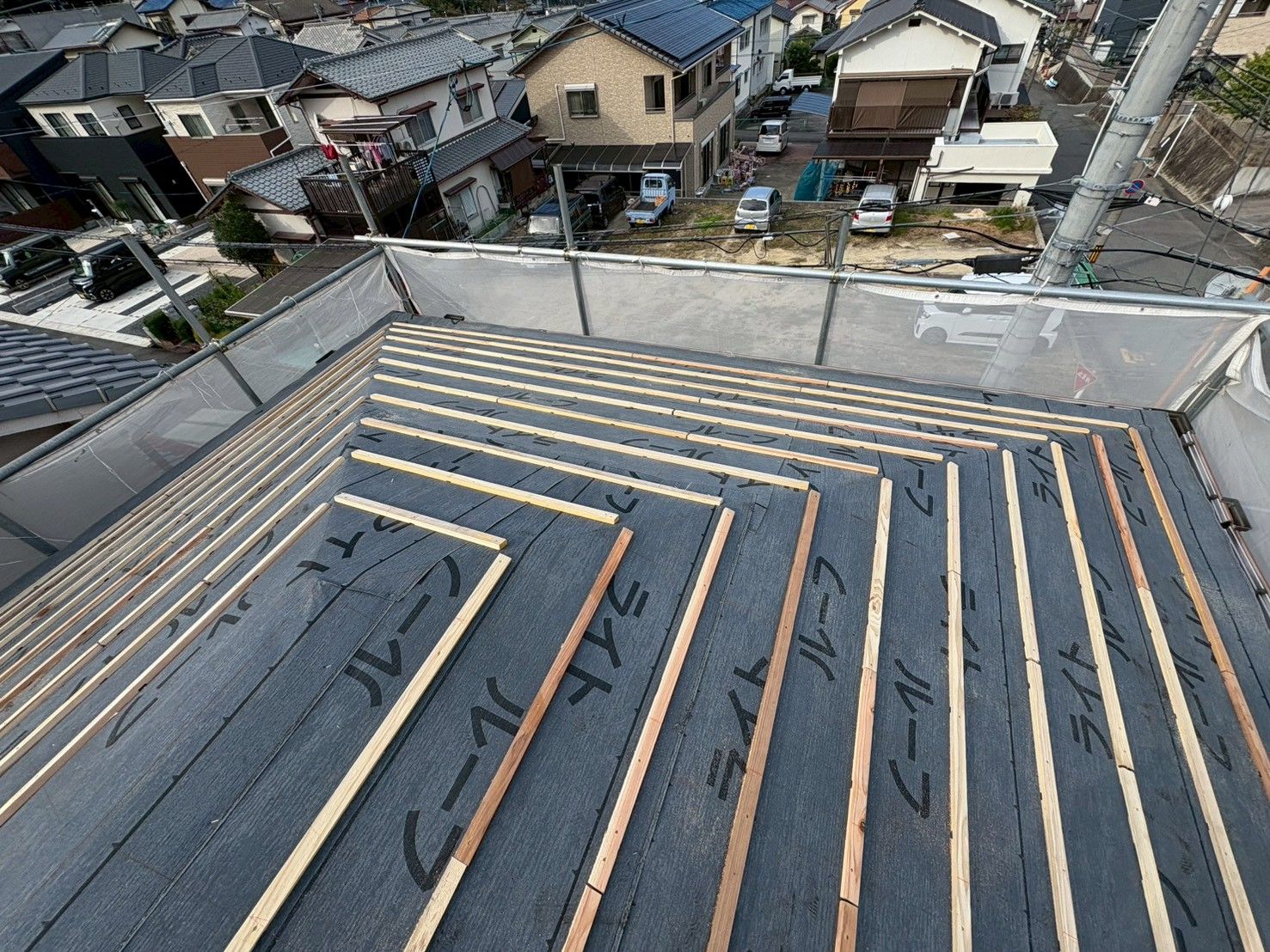 広島　広島の屋根・瓦のお店 ウィズホーム　屋根工事 瓦屋根 屋根修理　板金屋根　カバー工法　金属屋根　軒天　軒天貼替　軒天べニヤ