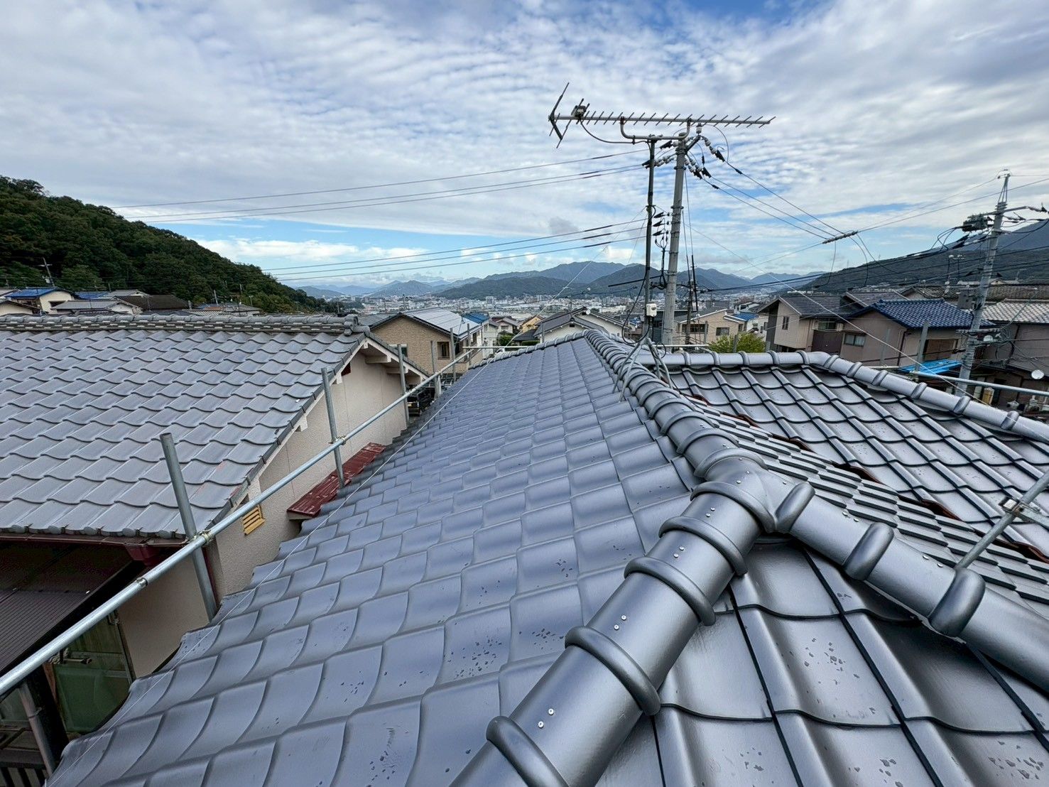 広島　広島の屋根・瓦のお店 ウィズホーム　屋根工事 瓦屋根 屋根修理　板金屋根　カバー工法　金属屋根　軒天　軒天貼替　軒天べニヤ